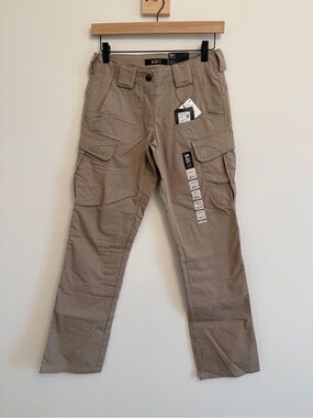 NWT 5.11 Tactical Women's Stryke Pants Khaki- size 0